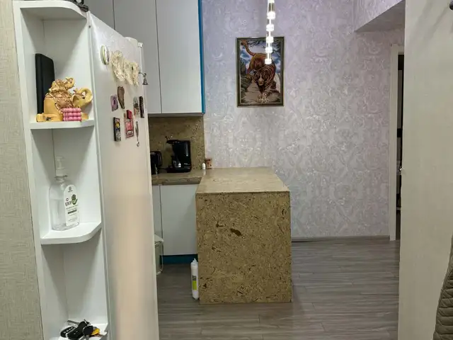 Офицерт 3н өрөө орон сууц 80m2, Улаанбаатар — Баянзүрх — 16-р хороо
