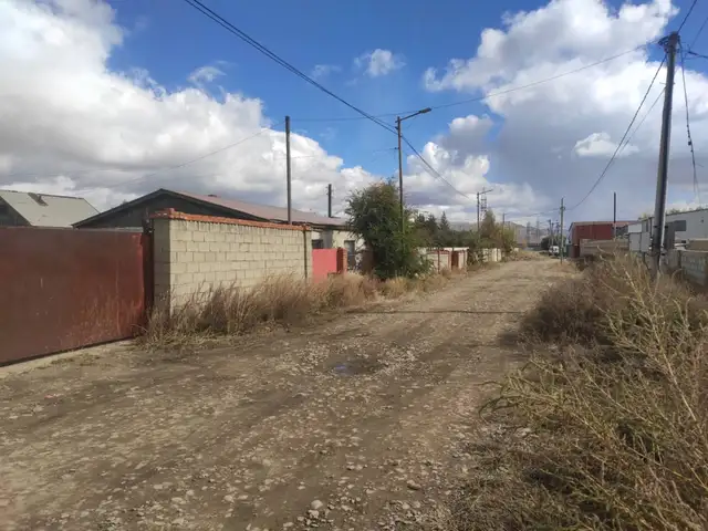 Бзд төв замд ойр хашаа байшин, Улаанбаатар — Баянзүрх — Амгалан