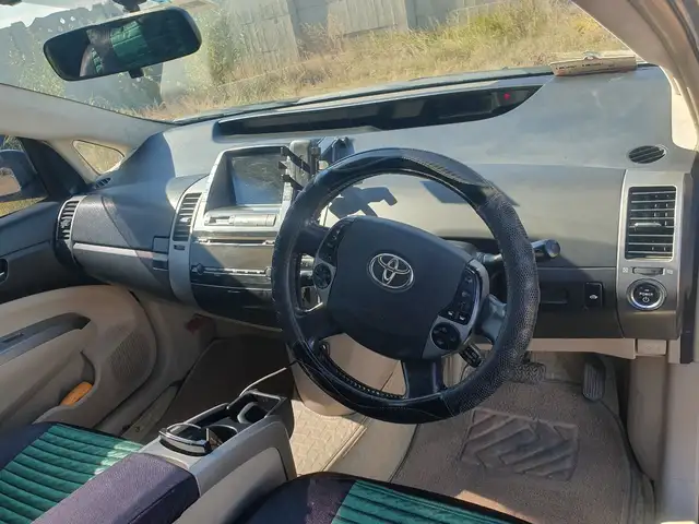 Toyota Prius 20