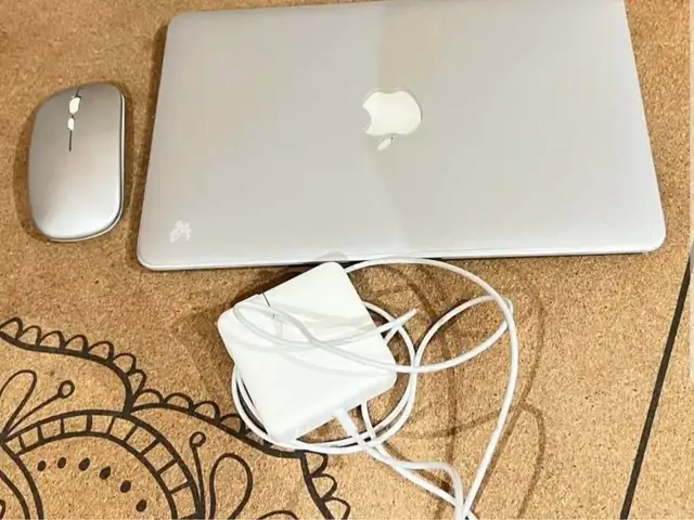 Apple 12, Улаанбаатар — Хан-Уул — Яармаг