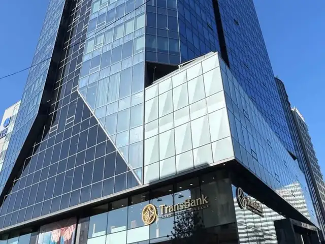 Министер тауэрт 3 өрөө байр 96м2, Улаанбаатар — Сүхбаатар — 1-р хороо