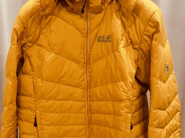 Jack wolfskin emegtei kurtik, Улаанбаатар — Хан-Уул — 120 мянгат