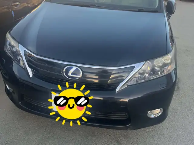 Lexus HS