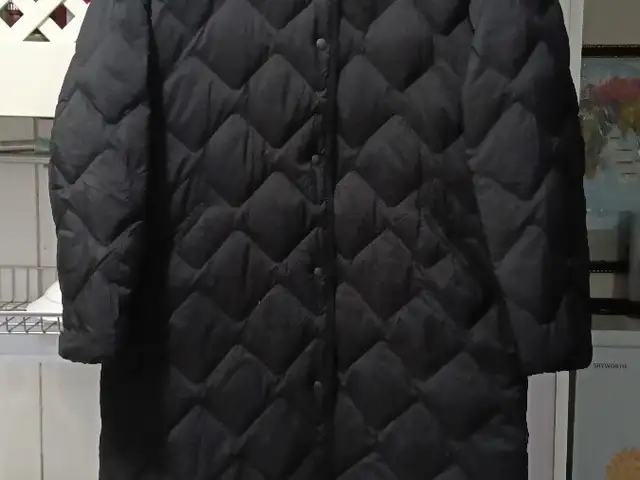 Uniqlo kurtik, Улаанбаатар — Баянзүрх — 13-р хороолол