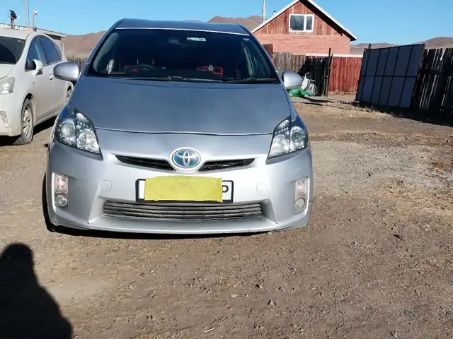 Toyota Prius 30