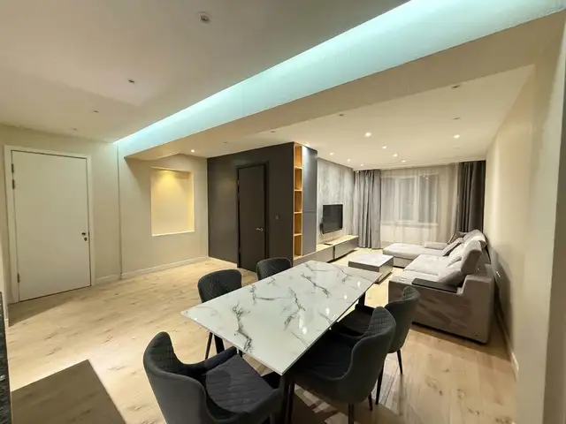 Худ 17-р хороо king tower хотхонд бүрэн тавилгатай 3 өрөө 95,5мкв, Улаанбаатар — Хан-Уул — 17-р хороо