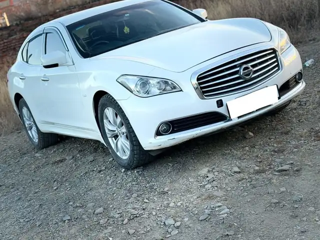 Nissan Fuga