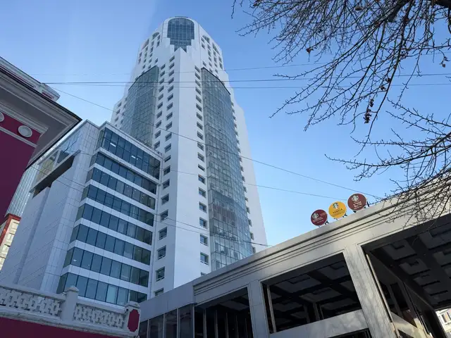 Соёмбо таурт оффисс түрээслүүлнэ, Улаанбаатар — Сүхбаатар — 220 мянгат