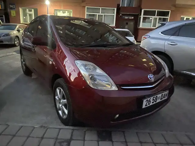 Toyota Prius 20