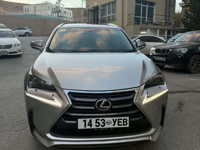 Lexus NX