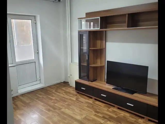 Худ, 120 тэмээтэй хөшөөний баруун талд тавилагатай 36мкв 2 өрөө байр, Улаанбаатар — Хан-Уул — 1-р хороо