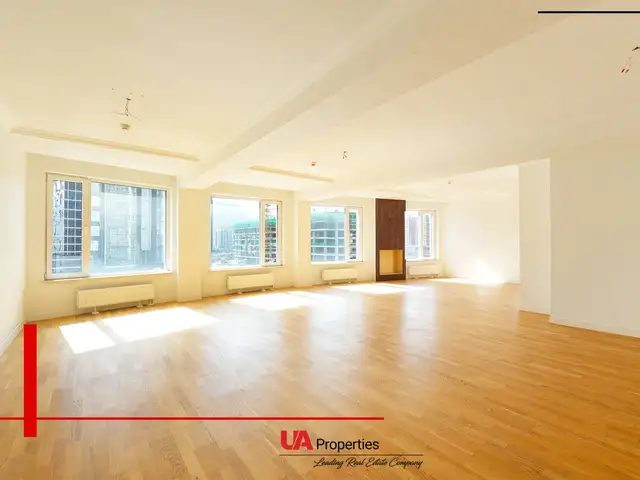 King tower 5 өрөө 205мкв, Улаанбаатар — Хан-Уул — 17-р хороо