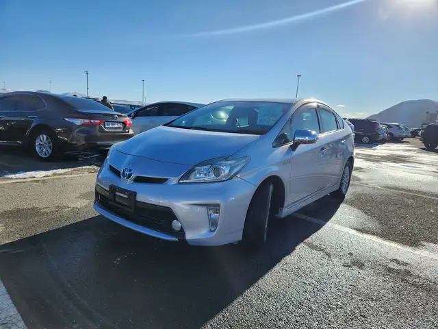 Toyota Prius 30