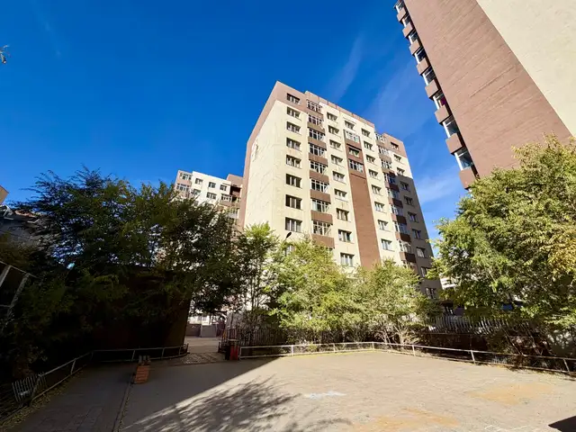 Дөрвөн улирал хотхонд 85м² дуплекс 3 өрөө орон сууц, Улаанбаатар — Баянгол — 4-р хороо