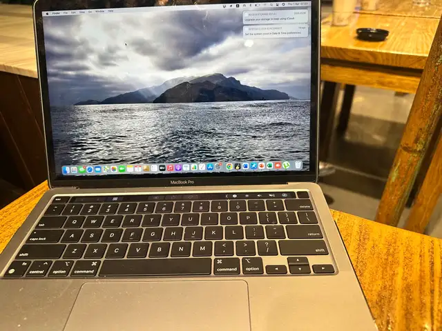 Apple 13", Apple M1, 8 GB RAM, 256 GB, Улаанбаатар — Хан-Уул — 120 мянгат