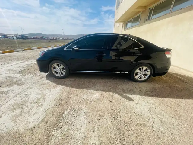 Lexus HS