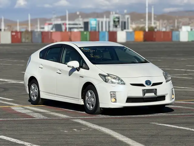 Toyota Prius 30