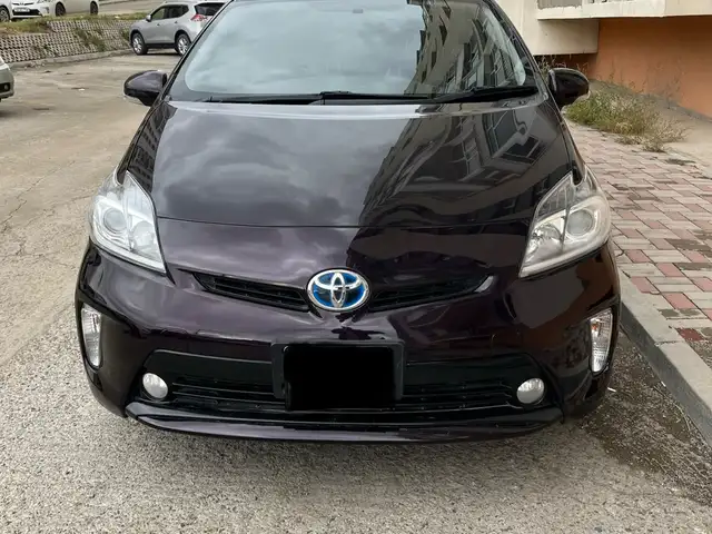 Toyota Prius 30