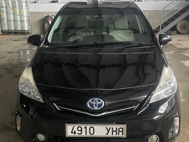Toyota Prius 40