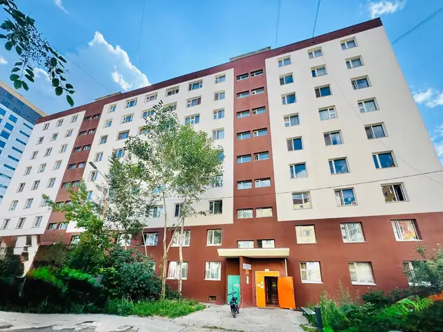 Тэнгис кино театрын баруун талд 72мкв гал тогоо тусдаа 3 өрөө, Улаанбаатар — Чингэлтэй — 4-р хороо
