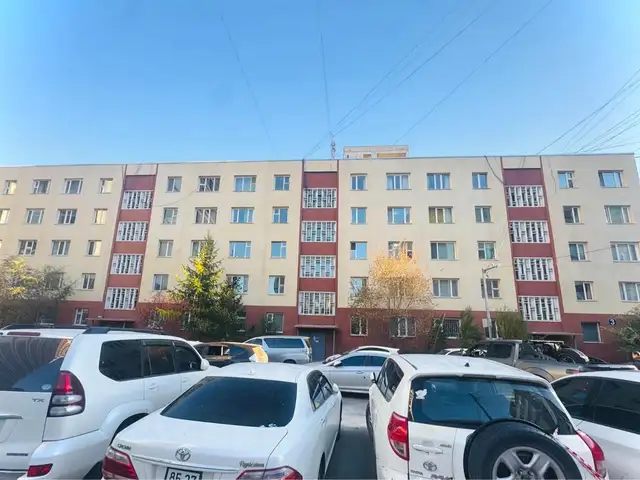 1-р сургуулийн замын урд талд бүрэн тавилгатай 2 өрөө байр 55мкв, Улаанбаатар — Сүхбаатар — 2-р хороо