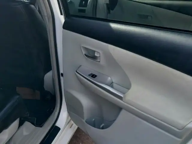 Toyota Prius 41