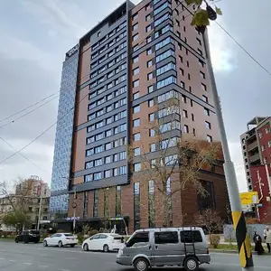 Муис-ийн урд z64 office & service хотхонд 91.11мкв, Улаанбаатар — Сүхбаатар — Монгол Улсын Их Сургууль