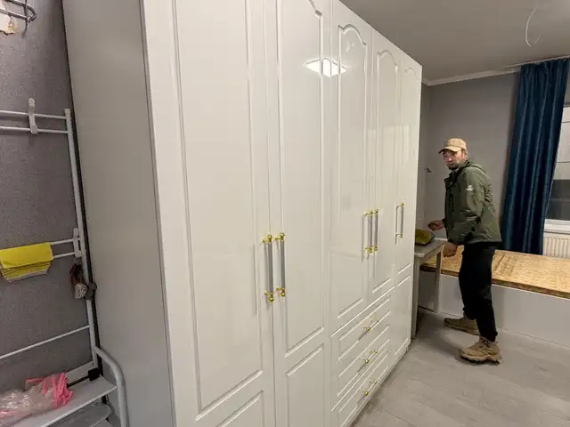 Шүүгээ 2.20см өндөр, Улаанбаатар — Баянзүрх — 27-р хороо