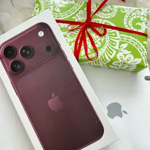 Iphone 18 pro 256gb, Улаанбаатар — Хан-Уул — 18-р хороо