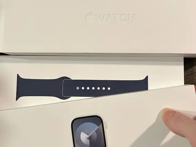 Iwatch ser9 45mm silver bh100, Улаанбаатар — Хан-Уул — 23-р хороо