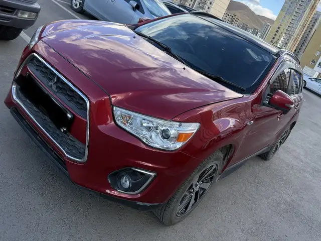 Mitsubishi RVR