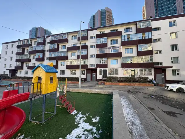 Сбд 5 хороо баруун 4 зам угсармалын 2 өрөө 52.2m2, Улаанбаатар — Сүхбаатар — 3-р хороо