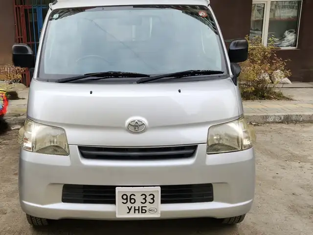 Toyota Тэвштэй, 2017, Улаанбаатар — Баянзүрх — Өгөөмөр захын зүүн