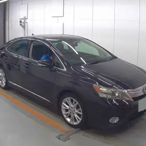 Lexus HS