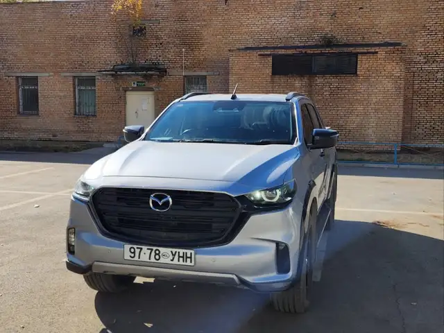 Mazda Pickup