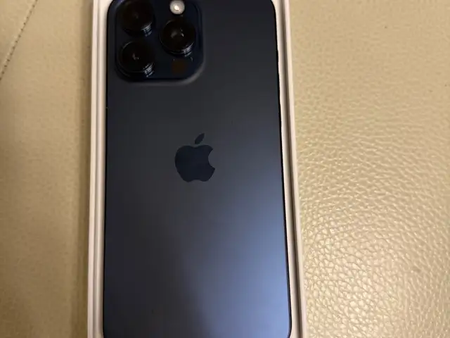 Apple iPhone 15 Pro Max, 256 gb, Blue Titanium, Улаанбаатар — Баянзүрх — 16-р хороолол