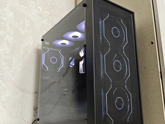 Ryzen 7 7800x3d, rtx 4070 12gb, 32gb ram, 1tb m.2 ssd дан процессор, Улаанбаатар — Баянгол — 6-р бичил