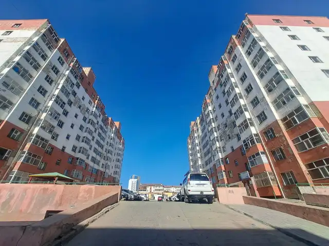 Бзд 8-р хороо, харуул алтай хотхонд 64мкв 3 өрөө орон сууц, Улаанбаатар — Баянзүрх — 8-р хороо