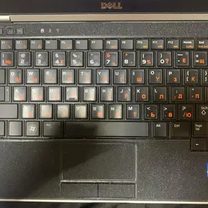 Dell 13", Intel Core i5, 4 GB RAM, 128 GB, Улаанбаатар — Баянзүрх — Натур худалдааны төв