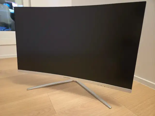 Hansung 27inch curved, Улаанбаатар — Сүхбаатар — МУБИС