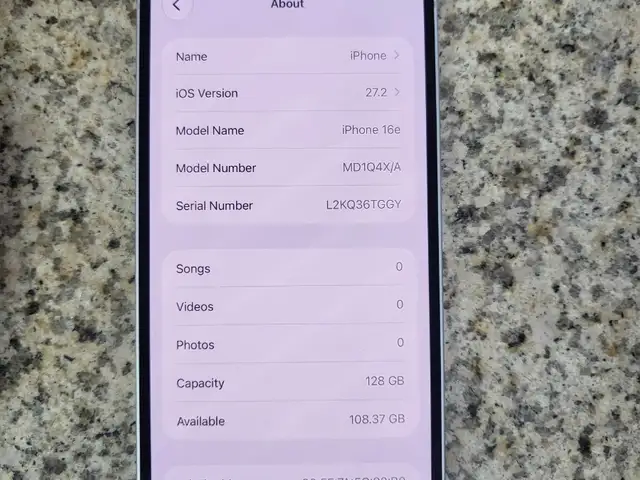 Apple iPhone 16e, 128 gb, Улаанбаатар — Сонгинохайрхан — 11-р хороо