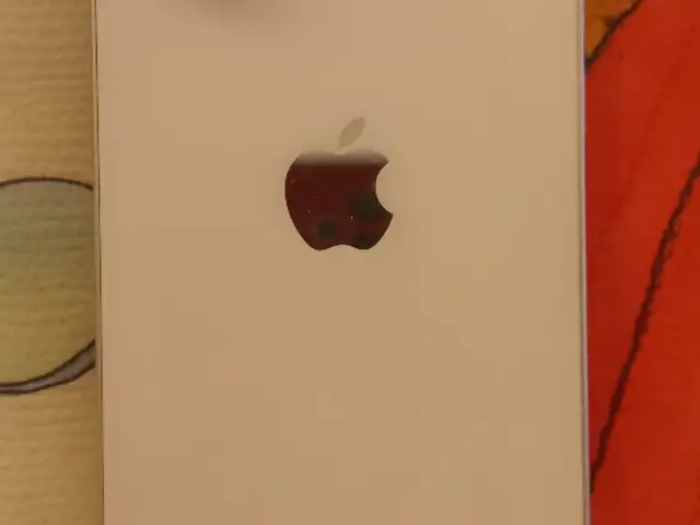 Apple iPhone 14, 128 gb, Starlight, Улаанбаатар — Хан-Уул — 19-р хороолол