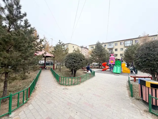 Их дэлгүүрийн чанх ард хуучны 2 өрөө 50мкв, Улаанбаатар — Чингэлтэй — 40 мянгат