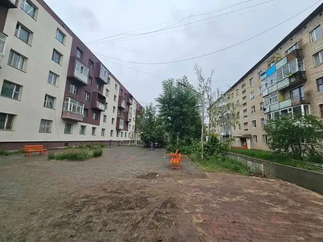 10-р хороололд 53мкв 2 өрөө, Улаанбаатар — Баянгол — 10-р хороолол