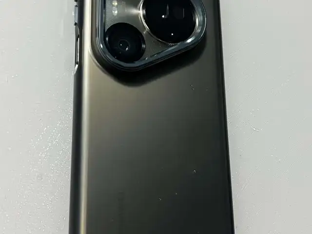 Huawei pura 80 Ultra, Улаанбаатар — Баянзүрх — 16-р хороолол