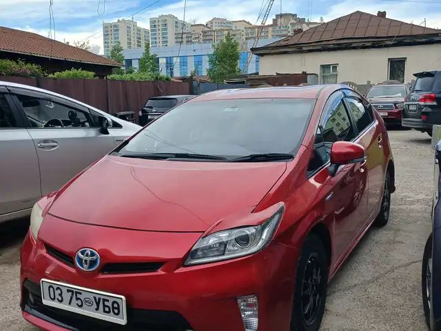 Toyota Prius 30