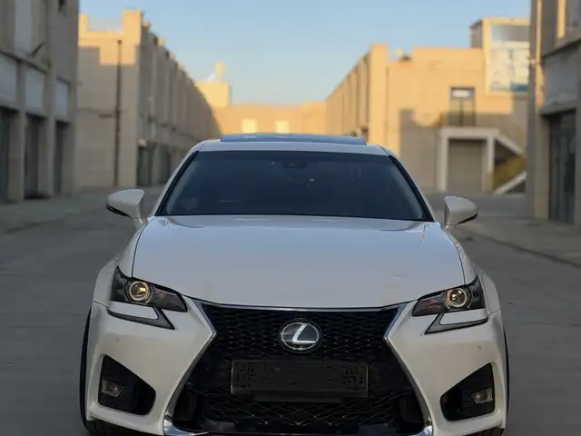 Lexus GS