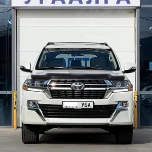 Toyota Land Cruiser 200