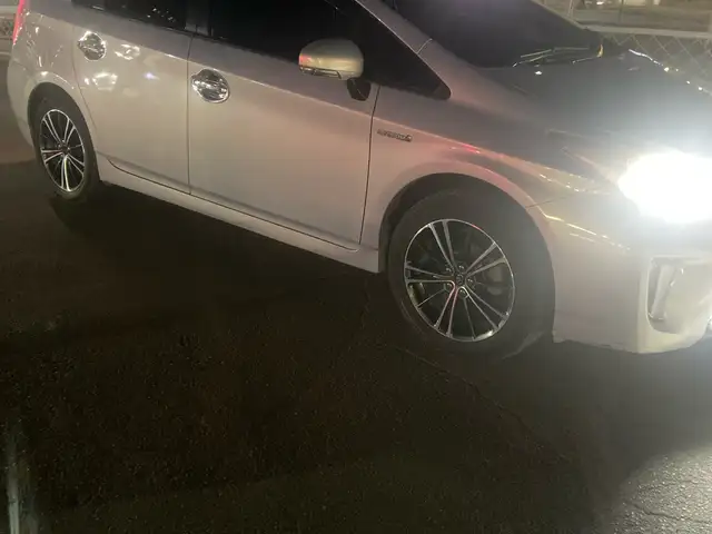 Toyota Prius 30