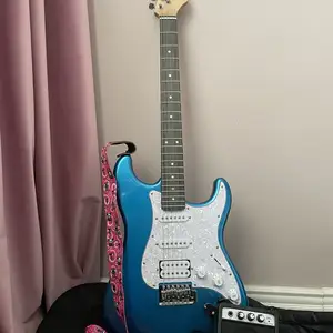 Electron guitar, Улаанбаатар — Баянгол — 12-р хороо